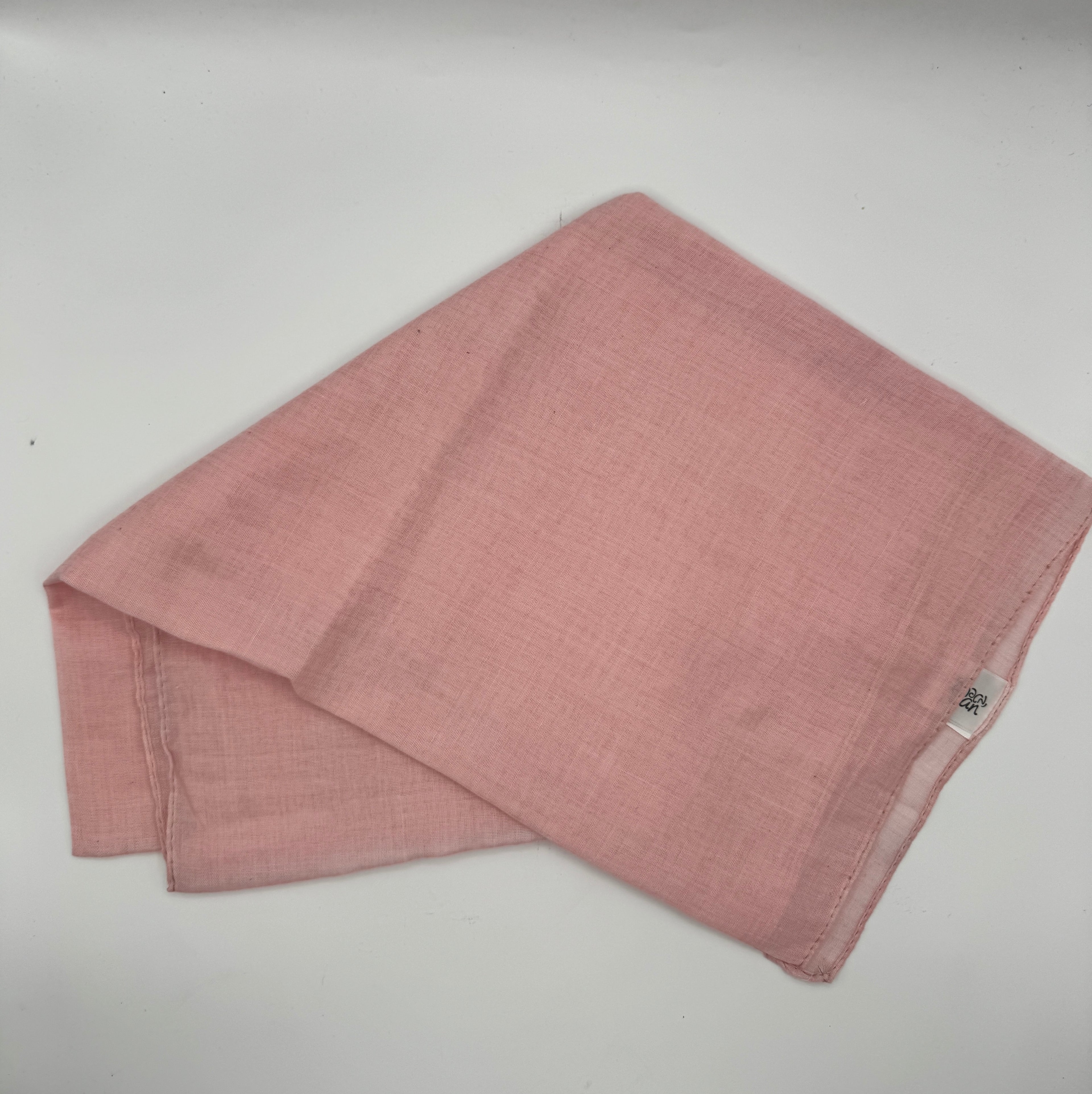 Mitpachot Dan Collection