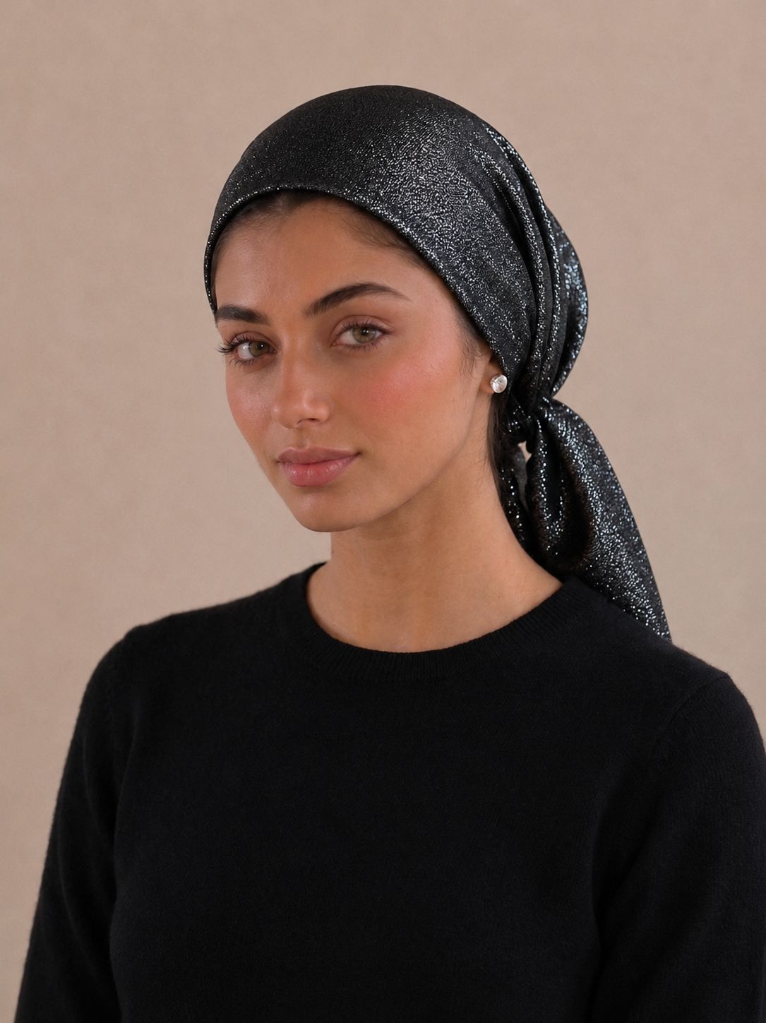 Shimmer with Velvet Grip Pre-Tied Scarves